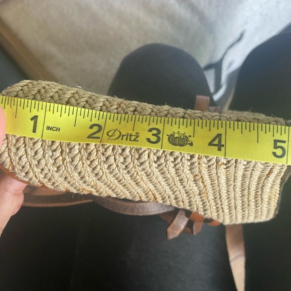 Burberry wedges size 7 with double straps that wrap up your leg. - Picture 6 of 8